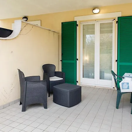 M329 - Marcelli, Bilocale Con Giardino E Garage Lejlighed