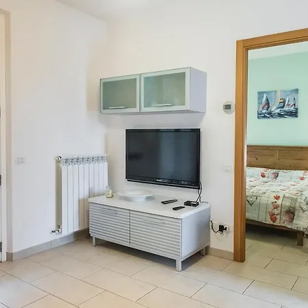 Lejlighed M329 - Marcelli, Bilocale Con Giardino E Garage *